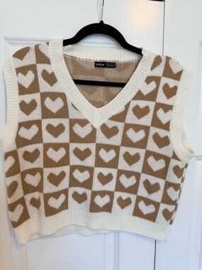 SHEIN Cream & Tan Knit Sweater Vest with V-Neck